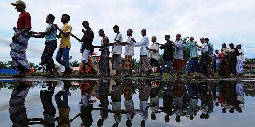 Arakanlı Müslümanlardan İslam dünyasına: İmdat!