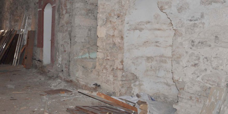 150 yıllık caminin ilk mihrabı ortaya çıktı!