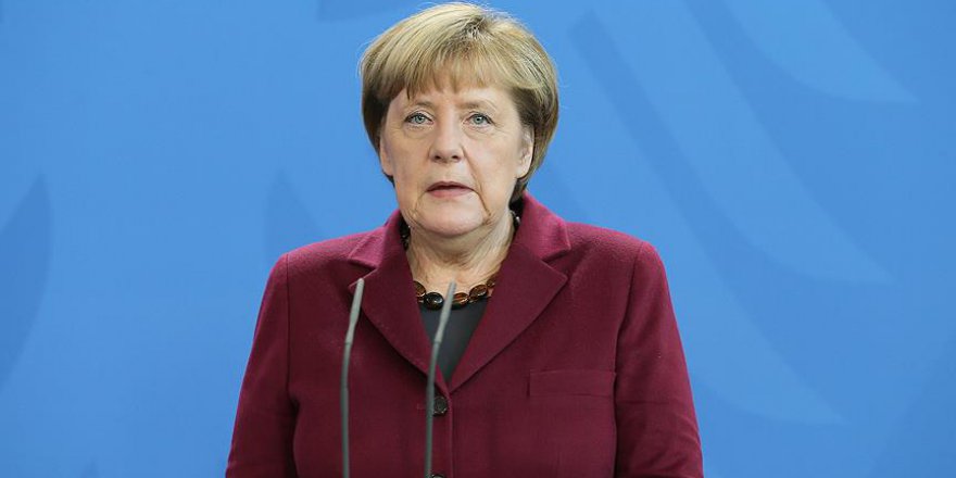Merkel: AB'nin de, Türkiye'nin de güvenilir ortaklar olduğuna inanıyorum