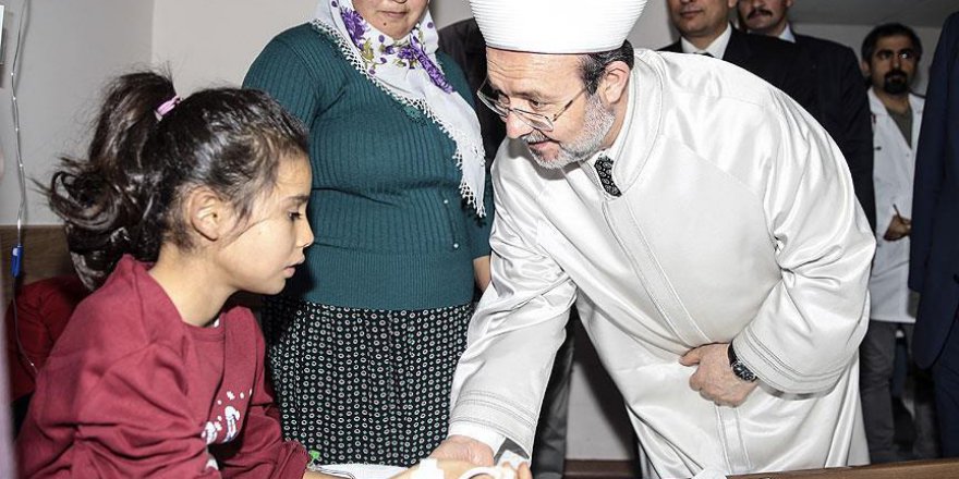 Görmez yangında yaralananları ziyaret etti