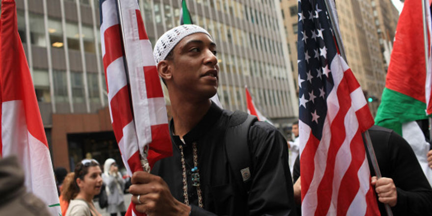 Amerikalılar medyaya rağmen İslam'ı seçiyor