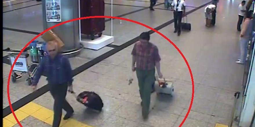 Darbeci sivillerin uçuş kayıtlarında eşleşen isimler inceleniyor
