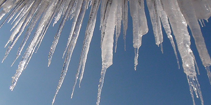 Dikkat! Buz sarkıtları tehlike saçıyor