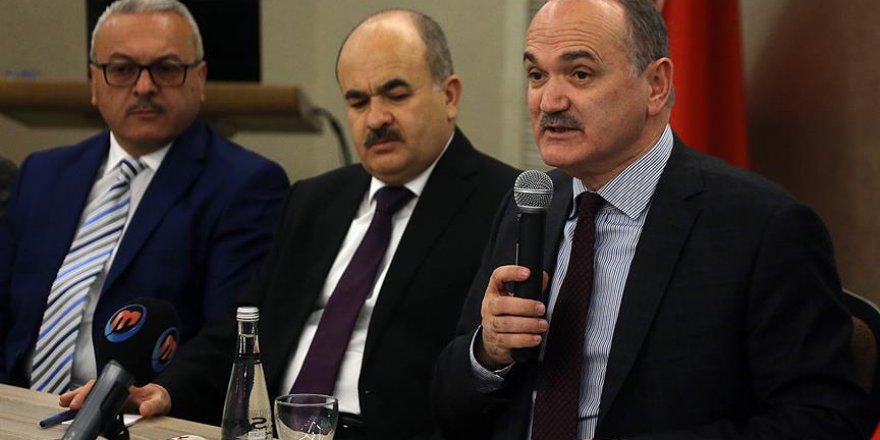 Özlü: Bu millet ve bu esnaf varken, bu ülkenin sırtı yere gelmez