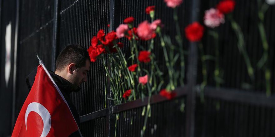 Vatandaşlardan İstanbul'daki terör saldırılarına tepki