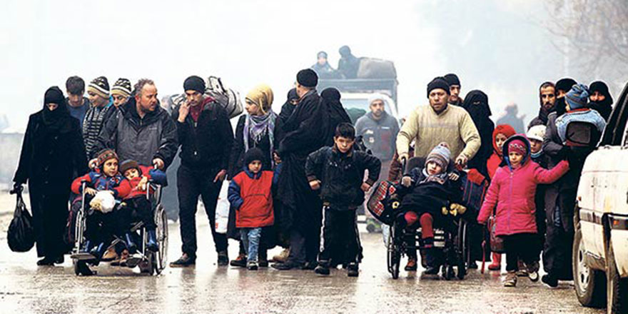 Halep’teki zulüm Rusya Büyükelçiliği önünde protesto edildi