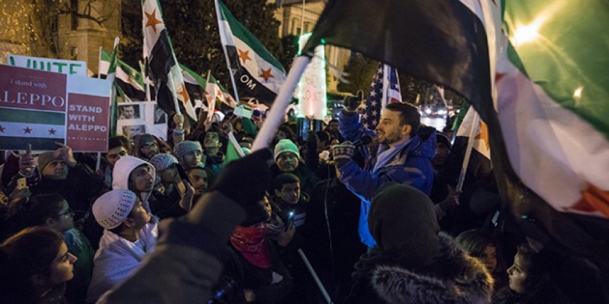 Beyaz Saray önünde Halep protestosu