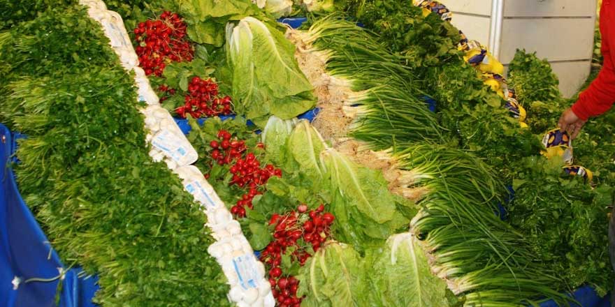 Ramazan öncesi sebze meyve fiyatları düşüyor
