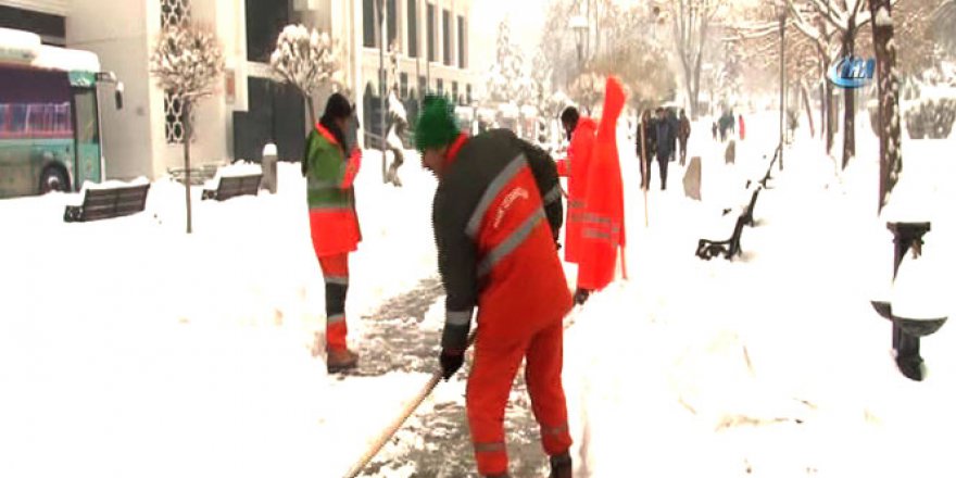 Konya'da son 14 yılın en yoğun kar yağışı