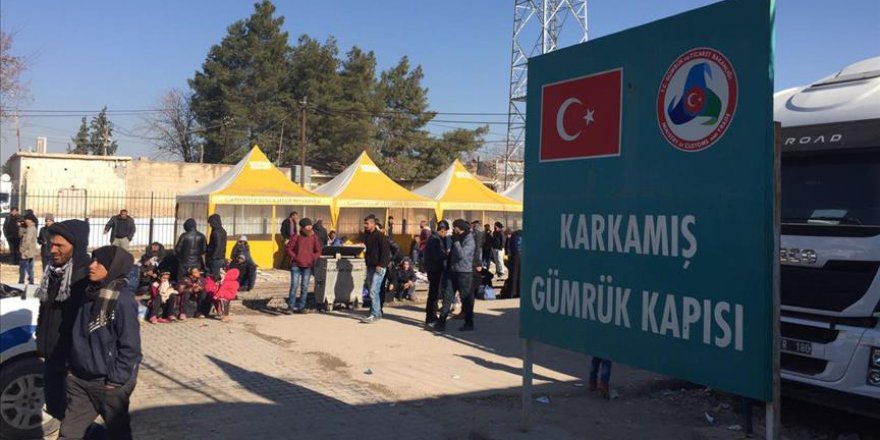 Cerablus’a geçişler sürüyor