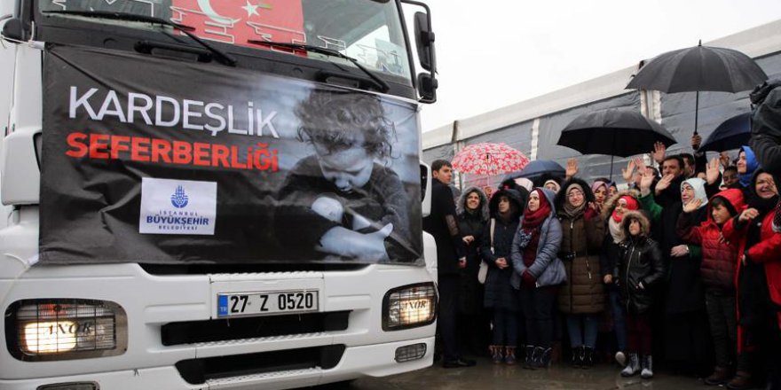 İstanbul'dan 200'ü aşkın yardım tırı yola çıktı