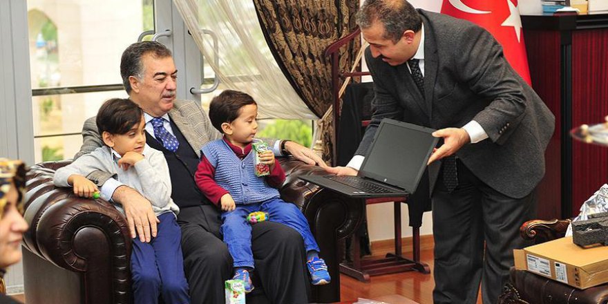 Şehit çocuklarına bilgisayar hediye edildi