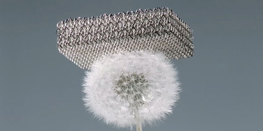 En hafif metal üretildi, rekorlar kitabına girdi