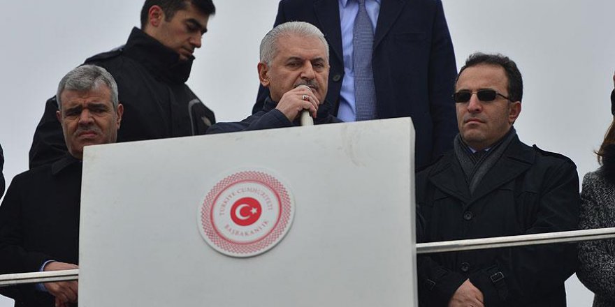 Hem Suriye'de hem Türkiye'de teröristlerin hepsini yok edeceğiz