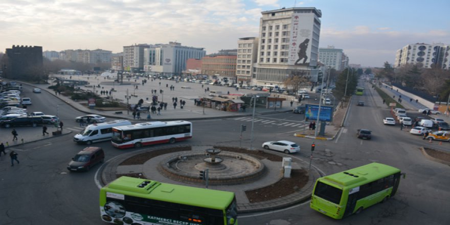 Sur'un terör mağduru sakinleri yeni yıldan umutlu