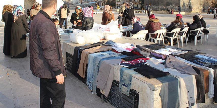 Diyarbakır'da Halep için kermes
