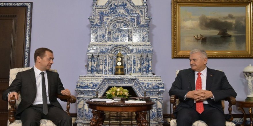 Başbakan Yıldırım'a taziye ve destek telefonu