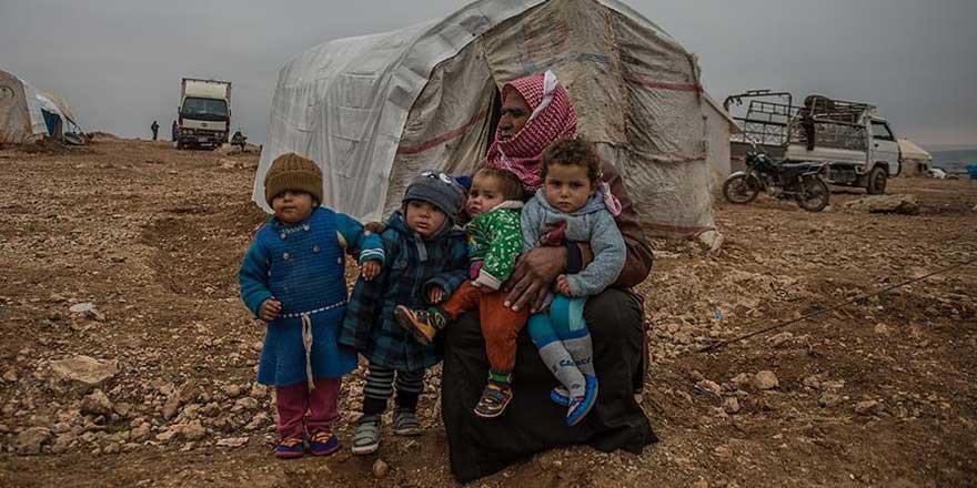 Halepli Mezin: Üşüyoruz ama hayatta olduğumuz için şükrediyoruz