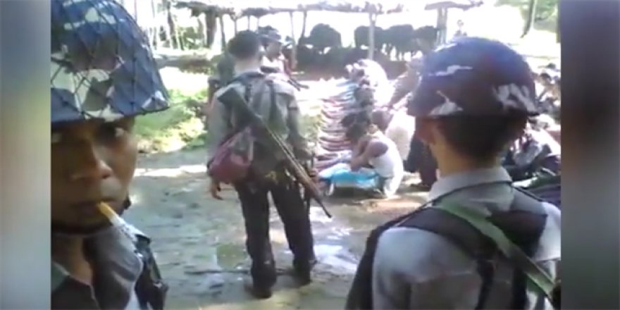 Arakanlı Müslümanları döven polislerin görüntüsü ortaya çıktı