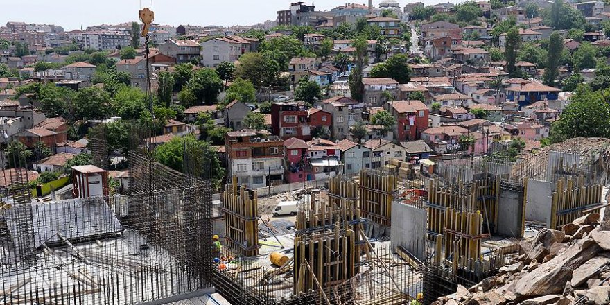 Özhaseki: İstanbul'da 50 bin civarında riskli yapı var