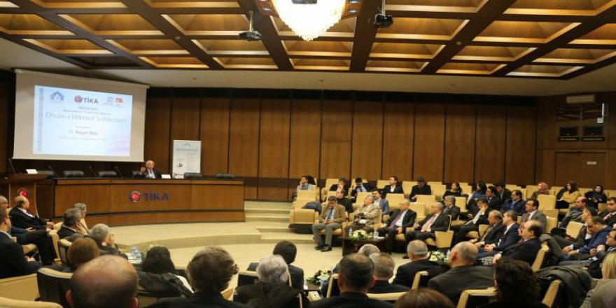 Divan-ı Hikmet Sohbetleri devam ediyor