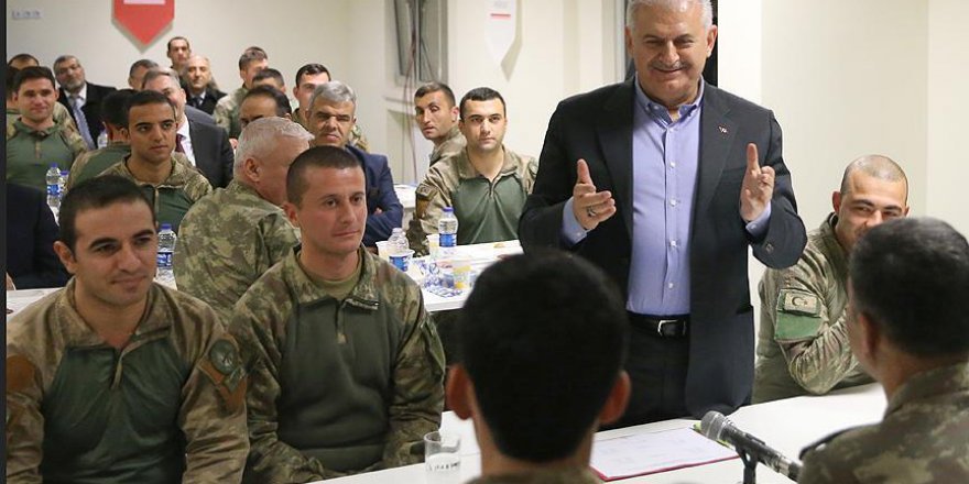 Başbakan Yıldırım'la aynı sofrayı paylaşan asker şehit oldu