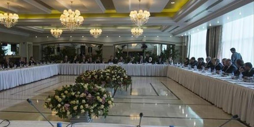 Arap akademisyenler Suriye görüşmelerinden umutlu