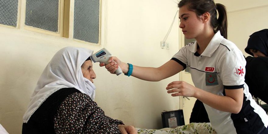 Yaşlılar evlerinde bakım istiyor