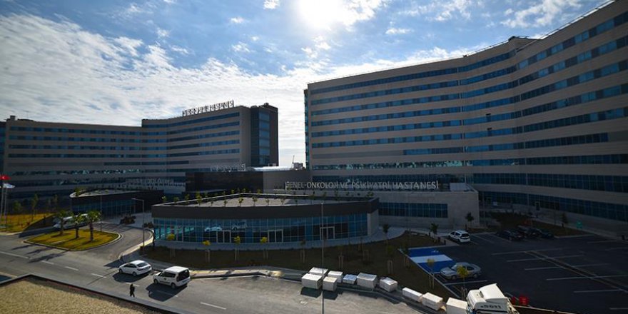 Mersin Şehir Hastanesi hasta kabulüne hazırlanıyor