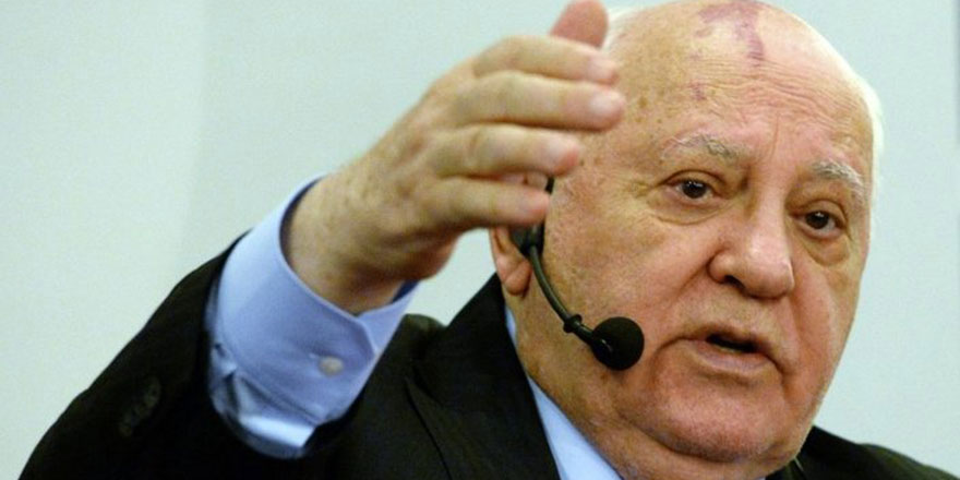 Gorbaçov: Dünyayı yeni bir savaşa hazırlıyorlar