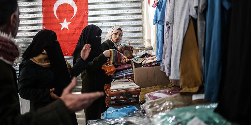 'Lady Leyla' ile gönderilen yardımlar 40 aileye ulaştı