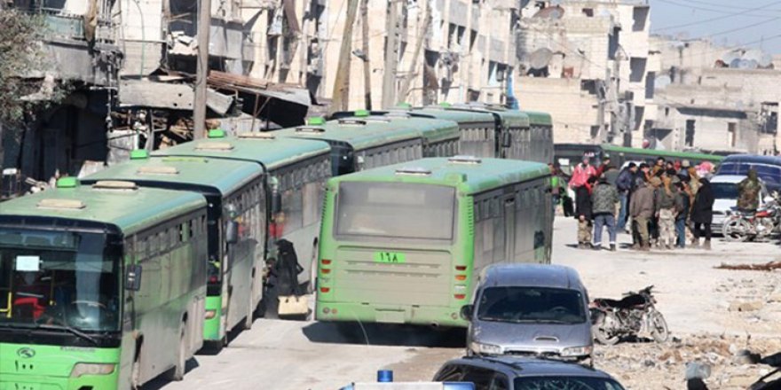 Türk Kızılayı saldırıya uğrayan Suriyelileri tahliye etti