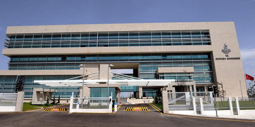 Emeklilerin intibak talebi Anayasa Mahkemesinde