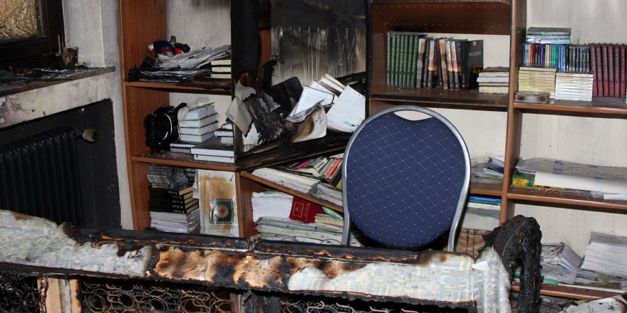 Almanya'da bir cami daha kundaklandı