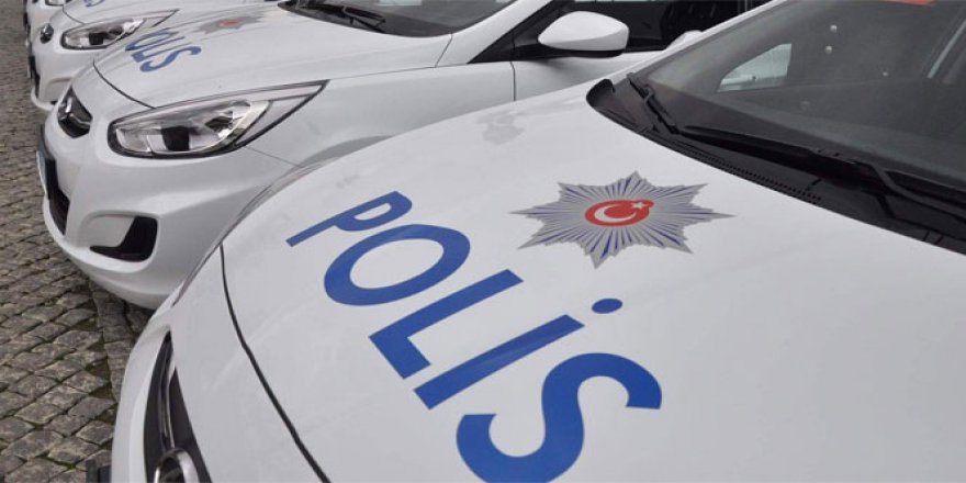 İstanbul'da polise saldırı girişimi