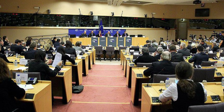 51 ülkede milletvekili seçilme yaşı: 18