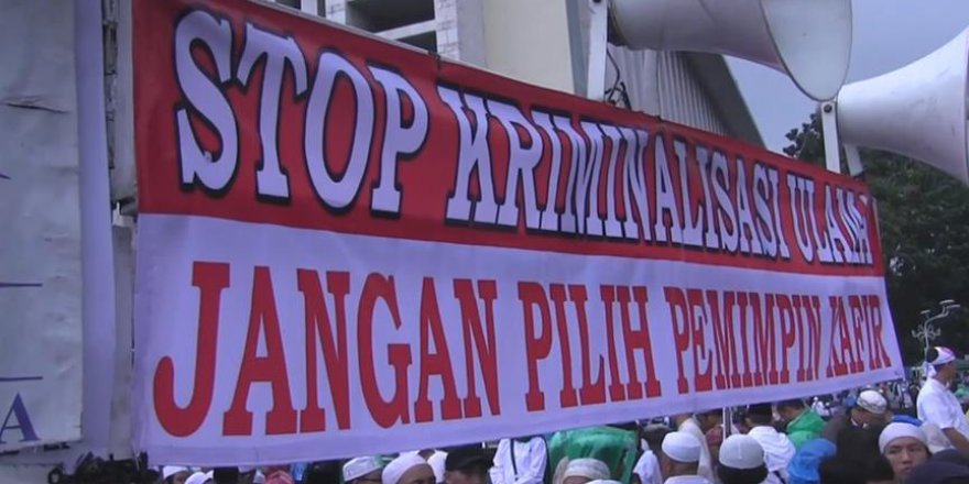 Endonezya'da Müslüman adaylara destek çağrısı