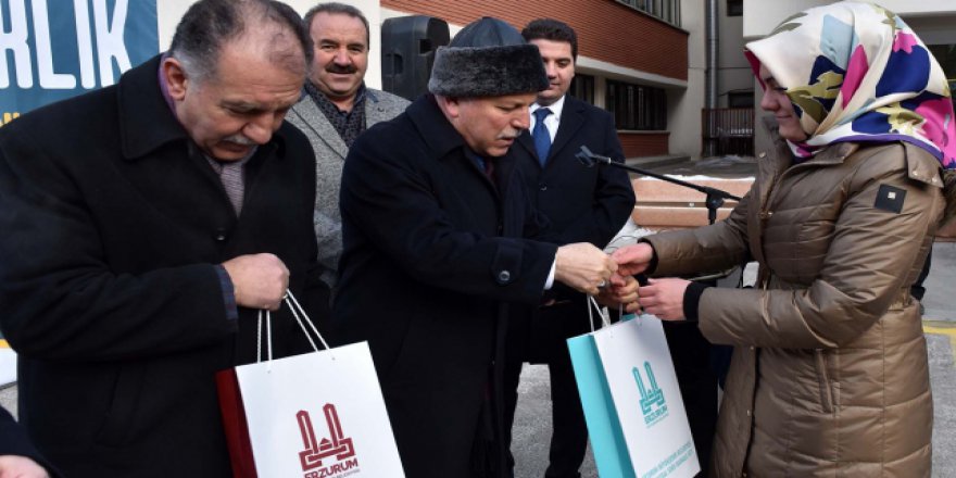 Erzurum'da YGS adaylarına soru bankası seti