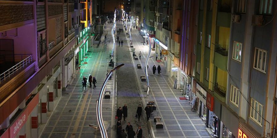 Cizre'nin Sanayi Caddesi 'sevgi' caddesine dönüştü