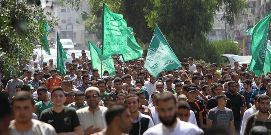 İsrail mahkemesinin Filistinli Bergusi hakkındaki kararı Gazze'de protesto edildi