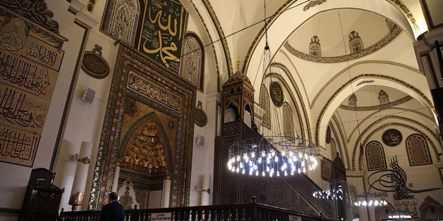Yeni keşfedilen gezegenlerin ipuçları Ulu Cami minberinde