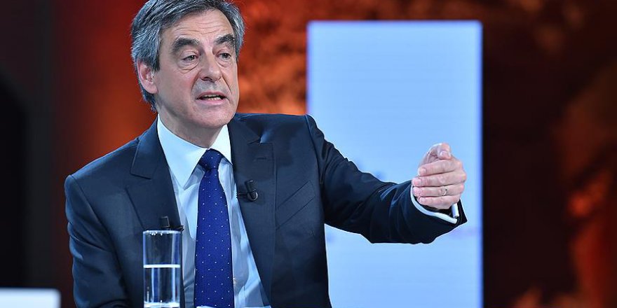 Fransa'da iç savaş tehditleri konuşuluyor