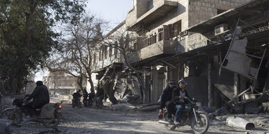 El Bab'ı terk eden aileler ilçeye dönmeye başladı