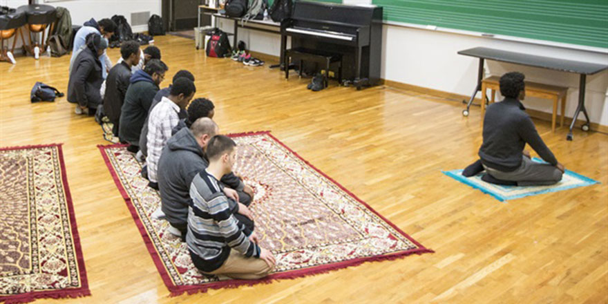 Kaza namazlarını kılmak namaz borçlarını siler mi?