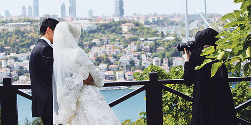 Gelinlerin 'beyaz hayalleri' koronavirüse takıldı