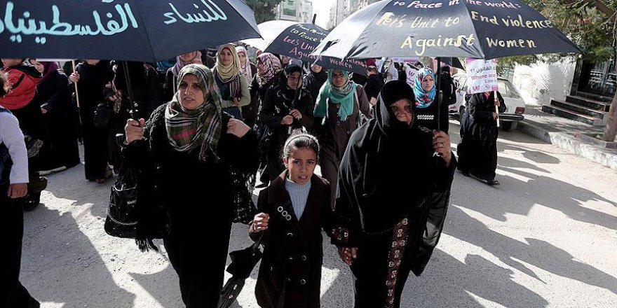 'Gazzeli kadınlar savaşların ve ablukanın bedelini ödüyor'