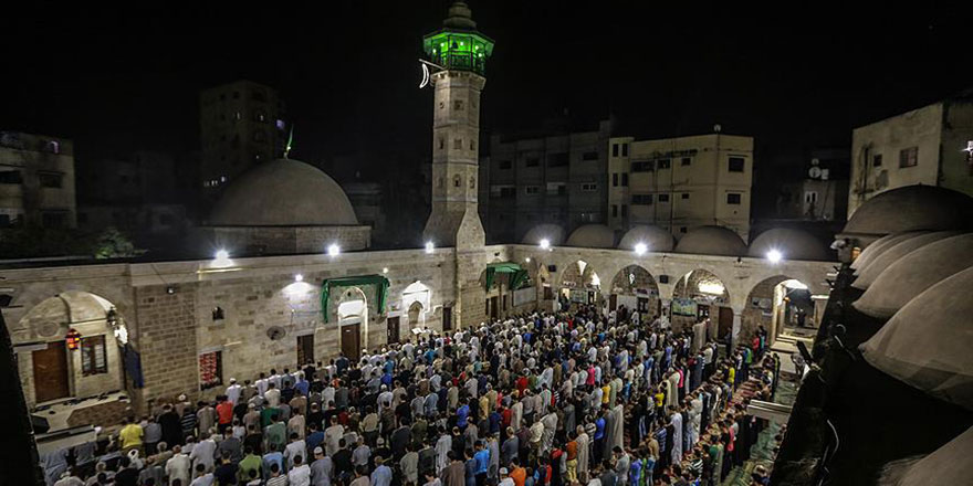 2017 Regaip Kandili ne zaman? Regaip Kandili nasıl değerlendirilir?