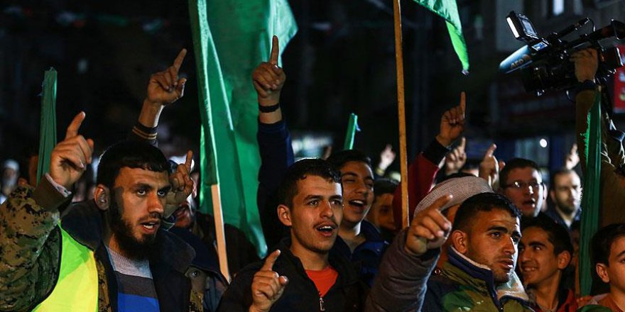 Gazze'de İsrail'in 'ezan yasağı' yasa tasarısına protesto