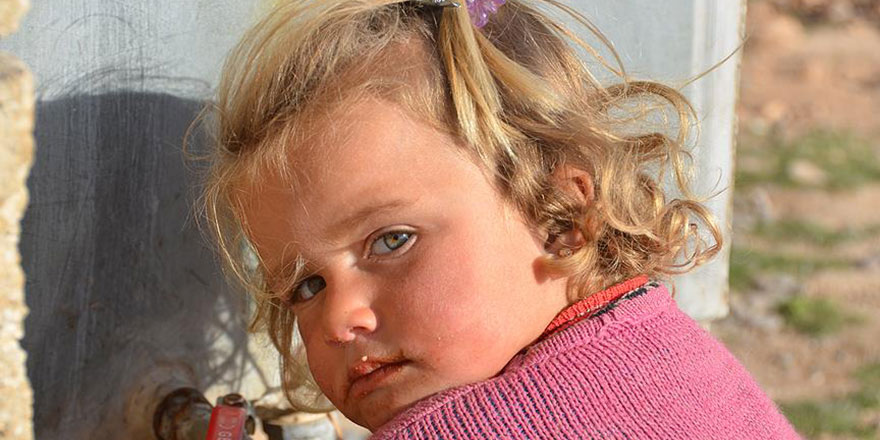 Esed ve ortakları günahsız çocukları da öldürüyor