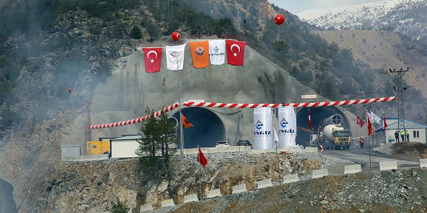 Yeni Zigana Tüneli'nin temeli atıldı